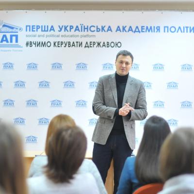 48269062 1050494251799911 7164228873926737920 O